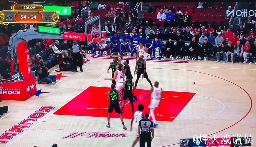 杜兰特得分跻身历史第六，小贾巴里32+8助火箭击败鹈鹕
