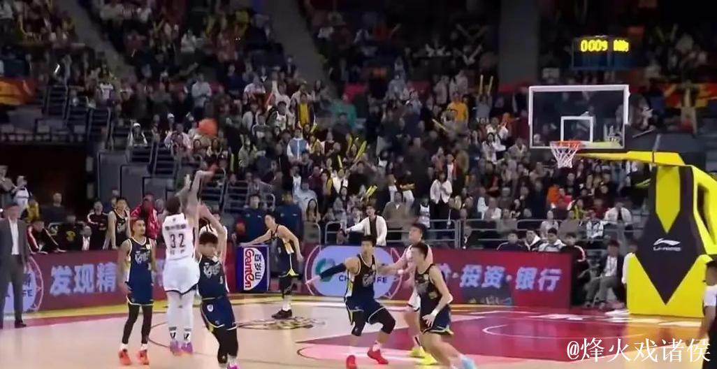 CBA-约克超远压哨三分绝杀 广东加时惜败浙江 CBA-约克超远压哨三分绝杀 广东加时惜败浙江